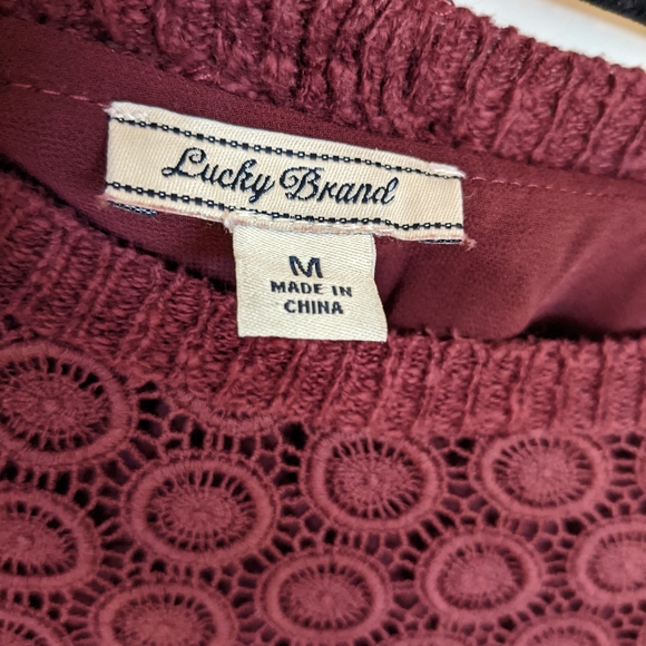 Lucky Brand Maroon Lace Crochet Layered Sweater Boho Crew Neck Medium - Picture 6 of 9